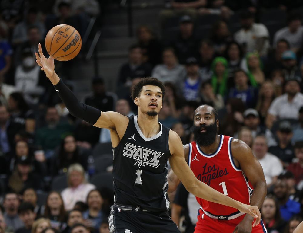 也为球队提 也为球队提