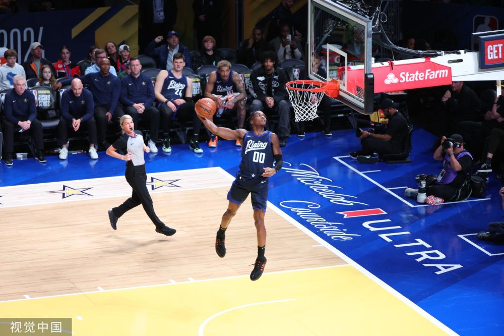 出高水平的 出高水平的